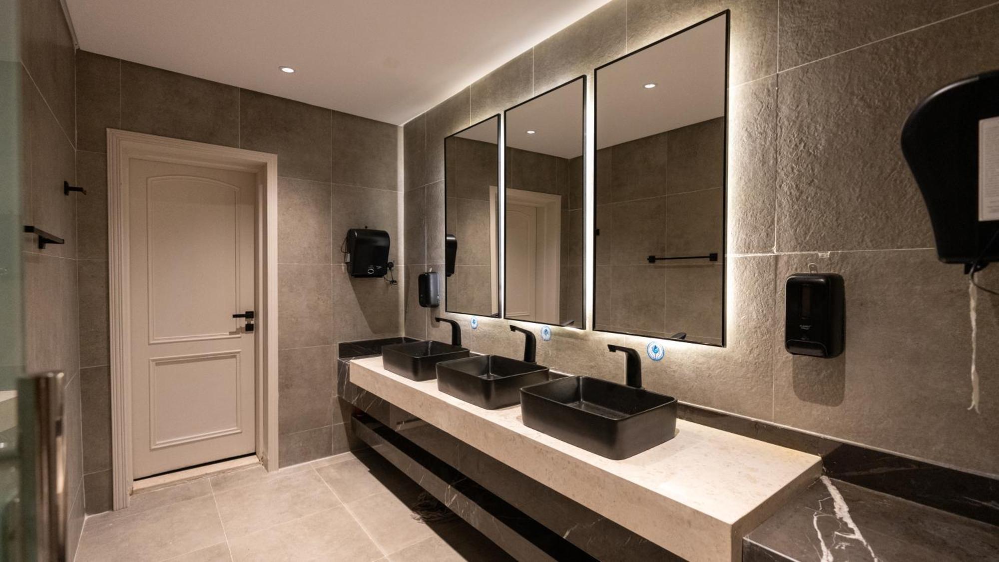 Brzeen Hotel Riyadh